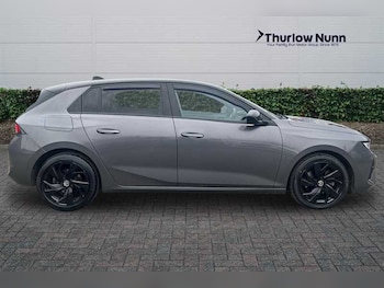 Used Vauxhall Astra 2023 for sale - 77740225: Photo