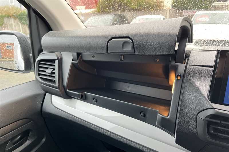 Used Vauxhall Vivaro 2024 for sale - 77471273: Photo 51