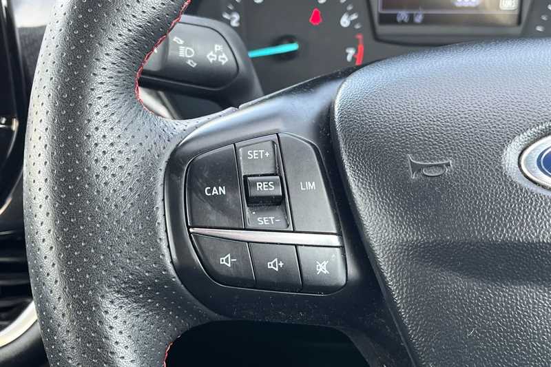 Used Ford Fiesta 2019 for sale - 76390282: Photo 21