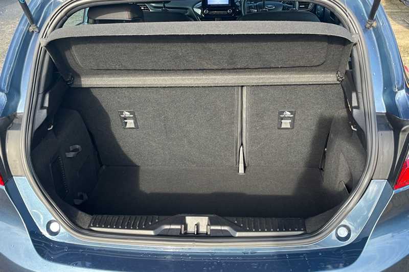 Used Ford Fiesta 2019 for sale - 76390282: Photo 24