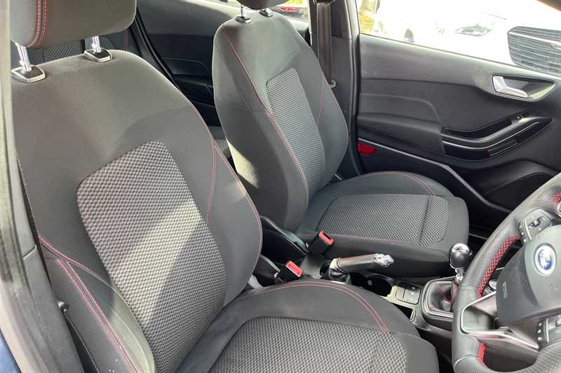 Used Ford Fiesta 2019 for sale - 76390282: Photo 40