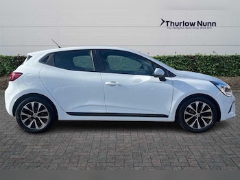Used Renault Clio 2022 for sale - 78799367: Photo