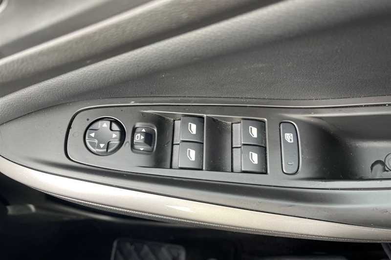 Used Vauxhall Grandland 2024 for sale - 76169004: Photo 16