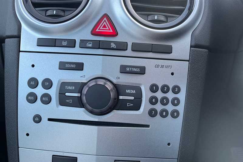 Used Vauxhall Corsa 2014 for sale - 77627811: Photo 17