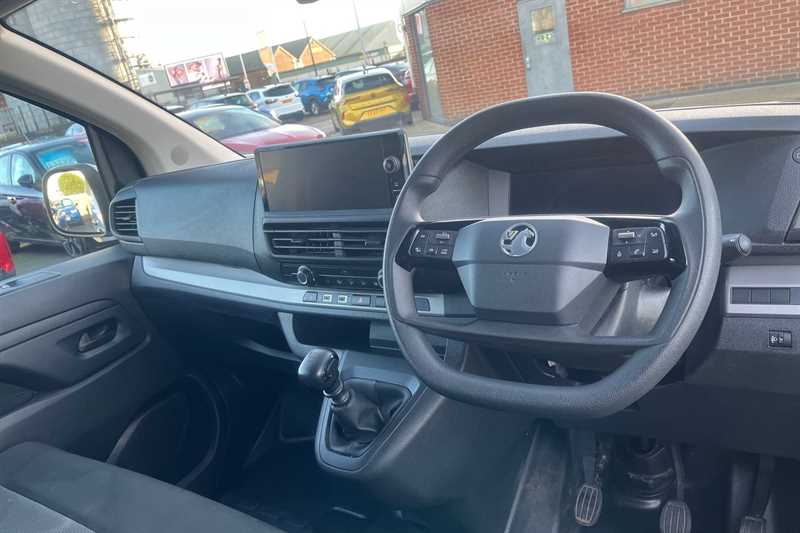 Used Vauxhall Vivaro 2024 for sale - 77146497: Photo 12