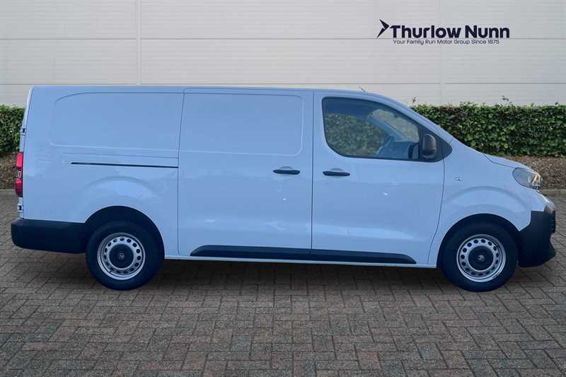 Used Vauxhall Vivaro 2024 for sale - 77146497: Photo 2