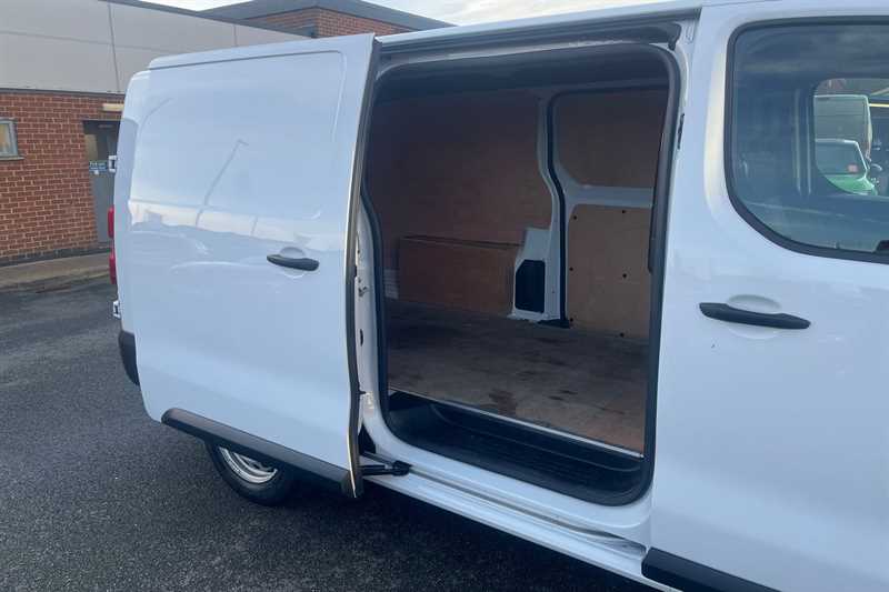 Used Vauxhall Vivaro 2024 for sale - 77146497: Photo 45