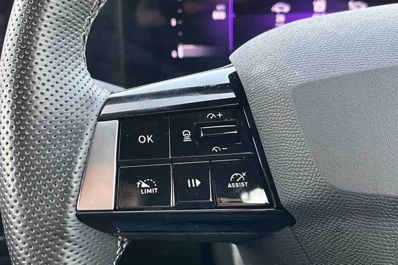 Used Vauxhall Astra 2023 for sale - 77146903: Photo 21