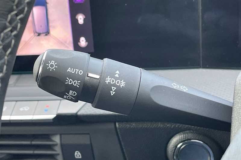 Used Vauxhall Astra 2023 for sale - 77146903: Photo 42