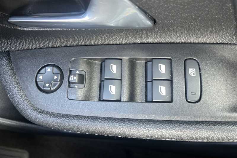 Used Vauxhall Mokka 2023 for sale - 77660568: Photo 16