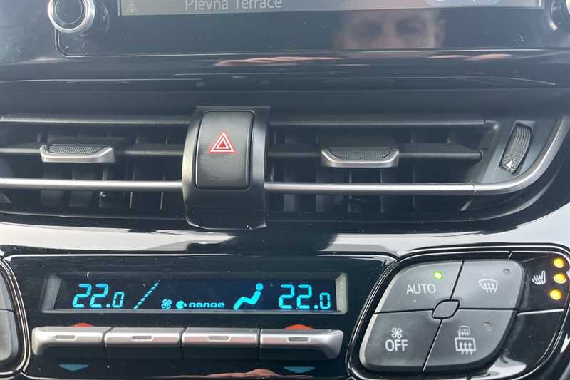 Used Toyota C-HR 2021 for sale - 77471247: Photo 44