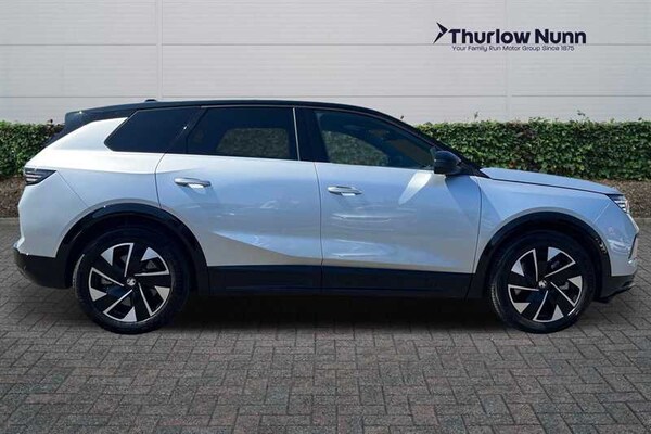 Used Vauxhall Grandland 2024 for sale - 75259535: Photo 2