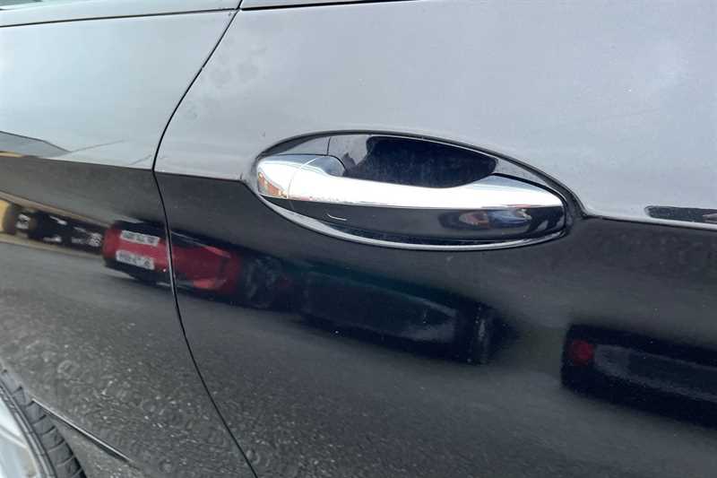 Used Mercedes-Benz C Class 2017 for sale - 77146567: Photo 32