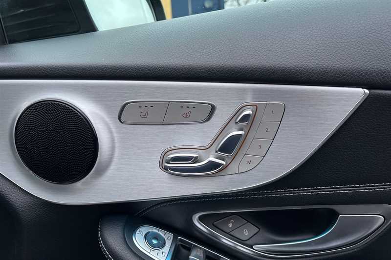 Used Mercedes-Benz C Class 2017 for sale - 77146567: Photo 42