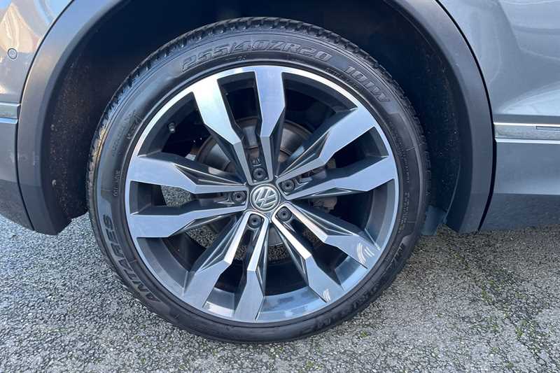Used Volkswagen Tiguan 2019 for sale - 77146053: Photo 38