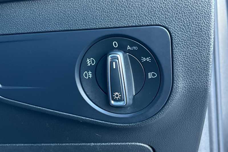 Used Volkswagen Tiguan 2019 for sale - 77146053: Photo 41