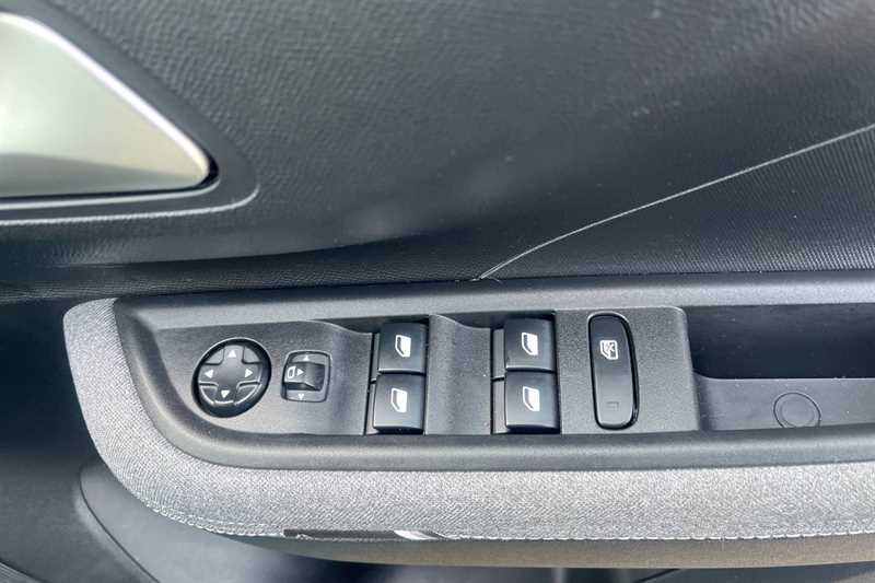 Used Vauxhall Frontera 2025 for sale - 77146201: Photo 16