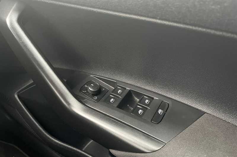 Used Volkswagen Taigo 2022 for sale - 76390262: Photo 16