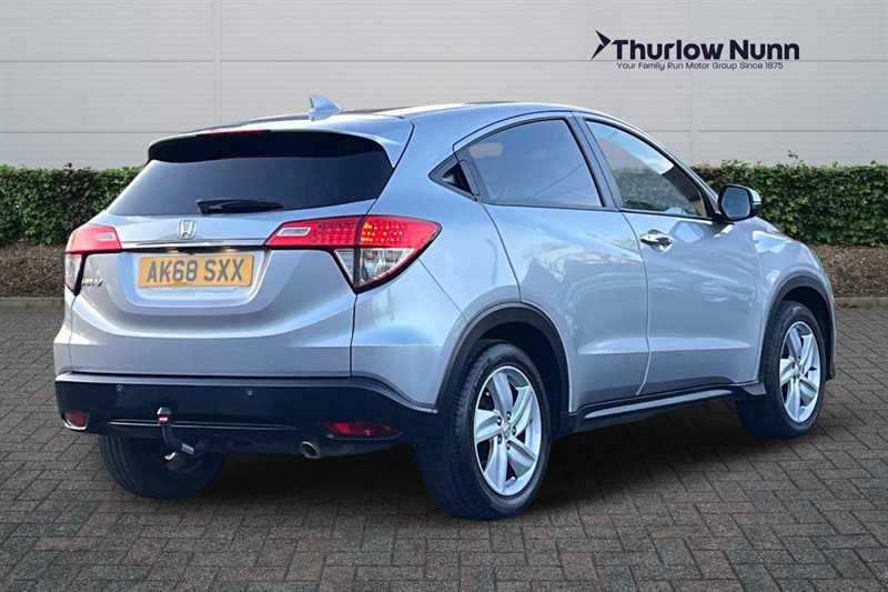 Used Honda HR-V 2018 for sale - 76731802: Photo 3