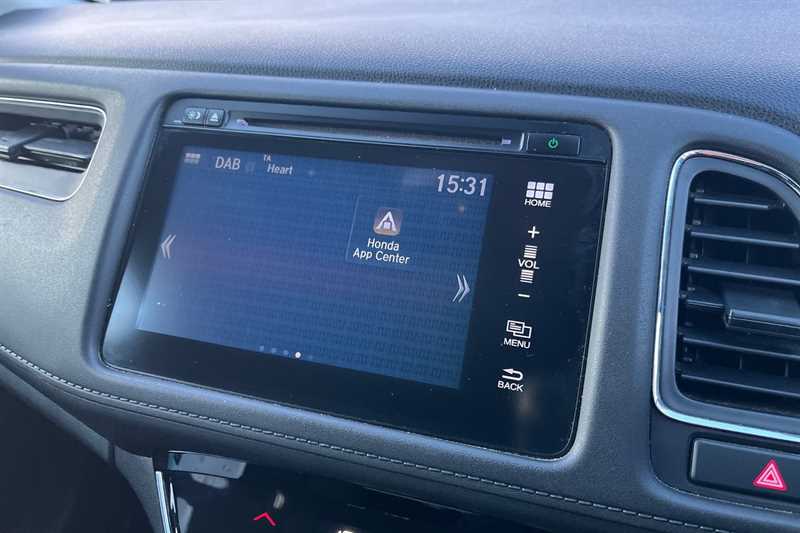 Used Honda HR-V 2018 for sale - 76731802: Photo 32