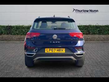 Used Volkswagen T-Roc 2018 for sale - 74960178: Photo