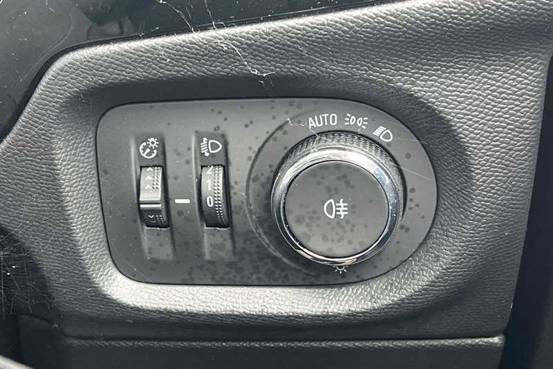 Vehicle 33