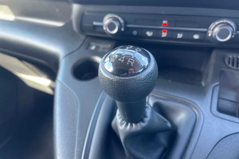 Vehicle 28