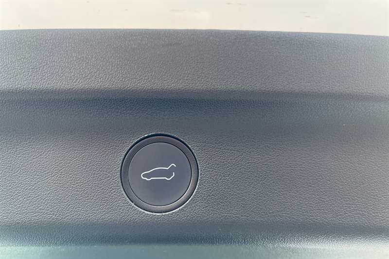 Used Tesla Model Y 2022 for sale - 77972087: Photo 56