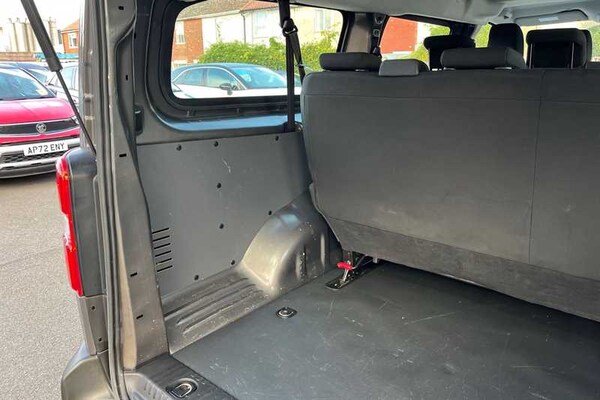 Used Vauxhall Vivaro Life 2022 for sale - 76204290: Photo 25