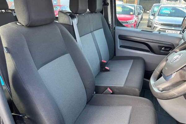 Used Vauxhall Vivaro Life 2022 for sale - 76204290: Photo 37