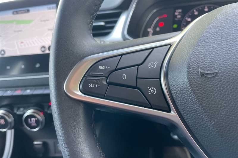 Used Renault Captur 2022 for sale - 76773629: Photo 22