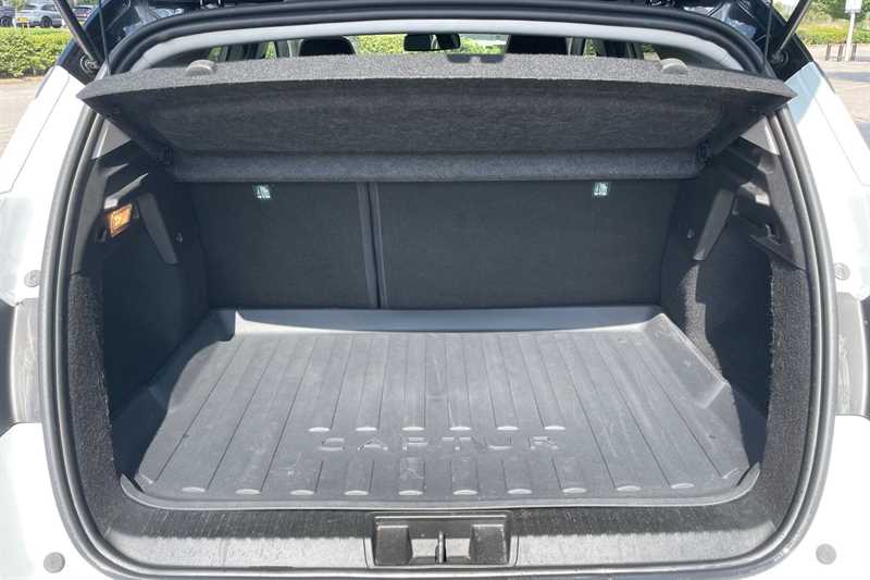 Used Renault Captur 2022 for sale - 76773629: Photo 25