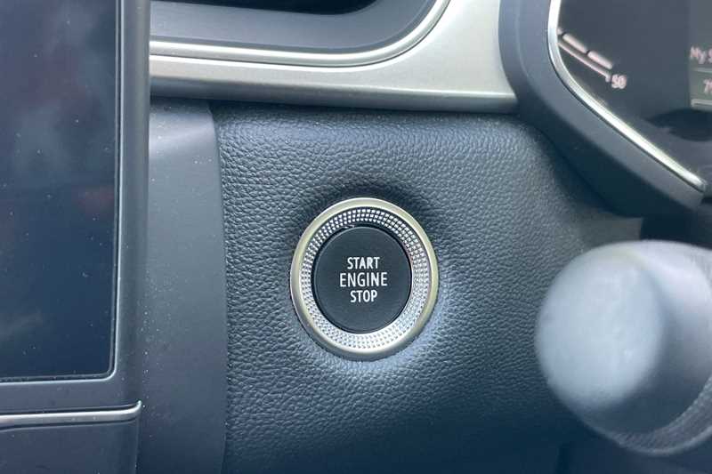 Used Renault Captur 2022 for sale - 76773629: Photo 31