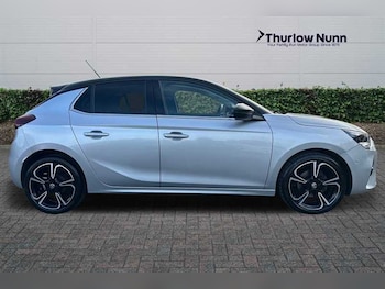 Used Vauxhall Corsa 2022 for sale - 76204359: Photo 2