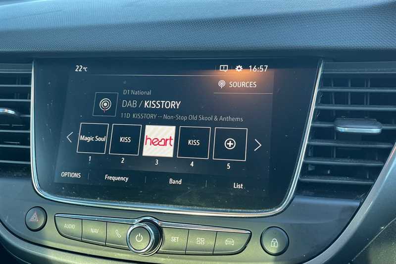 Used Vauxhall Crossland 2022 for sale - 76204301: Photo 17