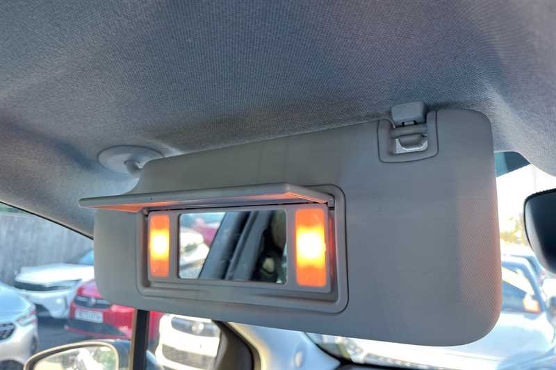 Used Vauxhall Crossland 2022 for sale - 76204301: Photo 37