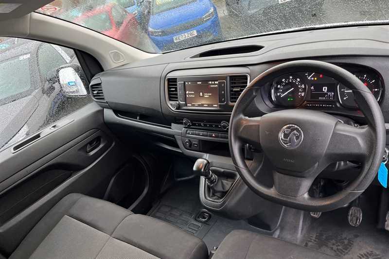 Used Vauxhall Vivaro 2023 for sale - 77471492: Photo 12