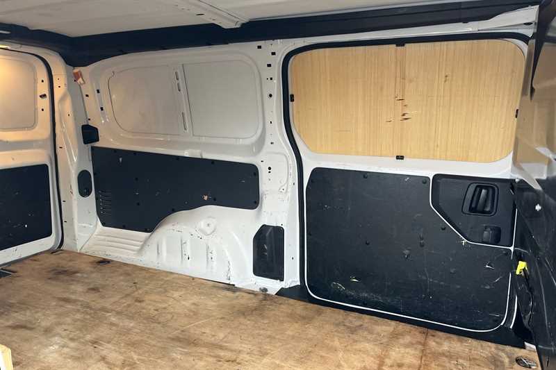 Used Vauxhall Vivaro 2023 for sale - 77471492: Photo 42