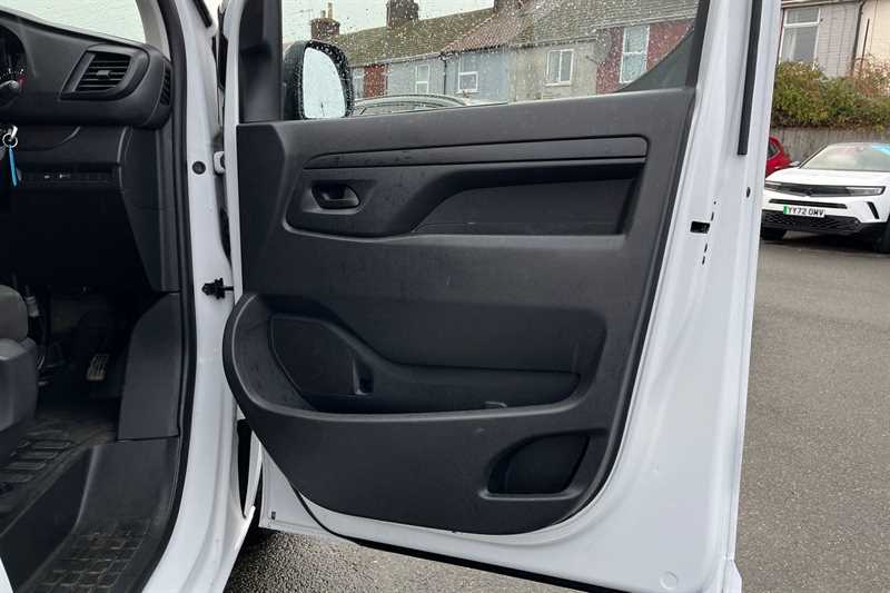 Used Vauxhall Vivaro 2023 for sale - 77471492: Photo 52