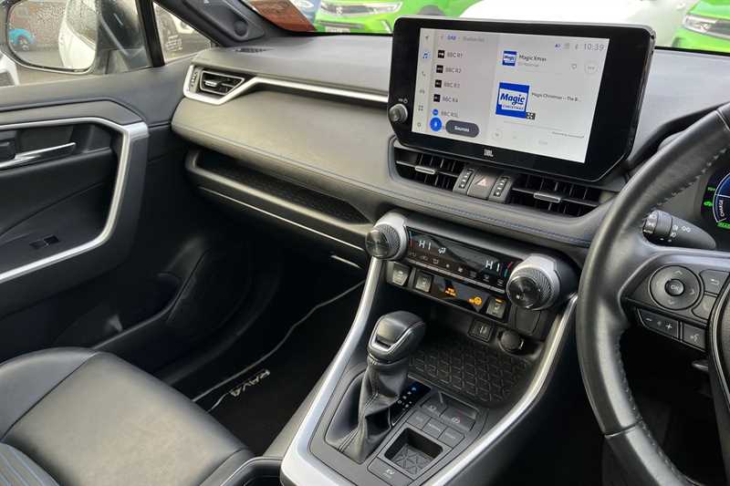 Used Toyota RAV4 2023 for sale - 76610096: Photo 14