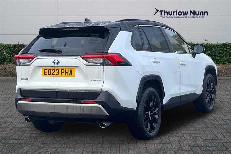 Used Toyota RAV4 2023 for sale - 76610096: Photo 3