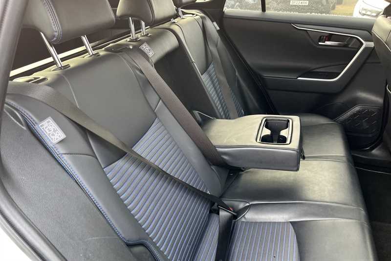 Used Toyota RAV4 2023 for sale - 76610096: Photo 42