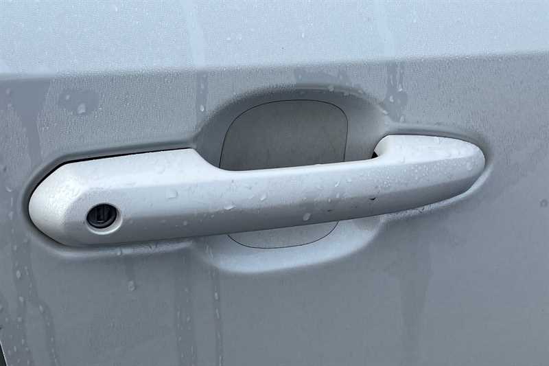 Used Toyota RAV4 2023 for sale - 76610096: Photo 57