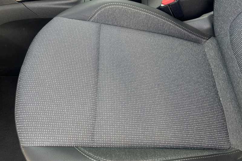 Used Vauxhall Crossland 2022 for sale - 76731812: Photo 33