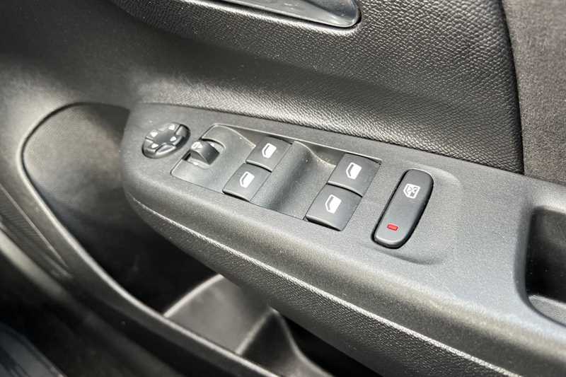 Used Vauxhall Corsa 2024 for sale - 76286555: Photo 16