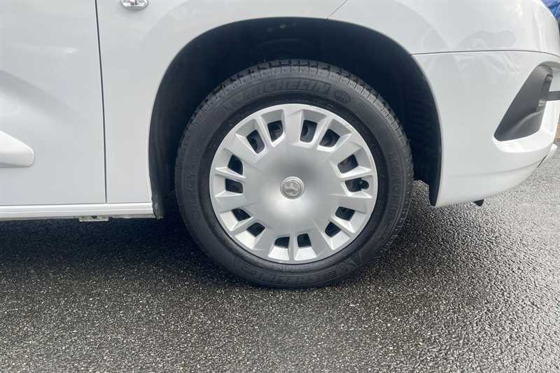 Used Vauxhall Combo 2023 for sale - 77472107: Photo 9