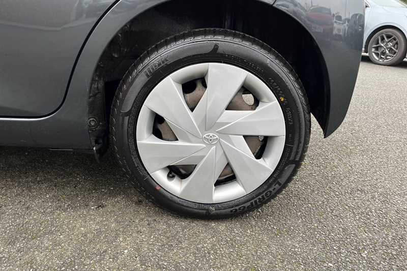 Used Toyota AYGO 2017 for sale - 77471650: Photo 26