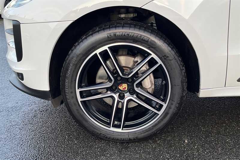 Used Porsche Macan 2020 for sale - 77471508: Photo 52