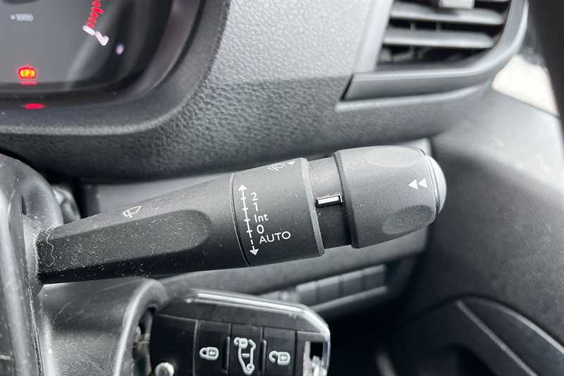 Used Vauxhall Vivaro 2023 for sale - 77513752: Photo 60