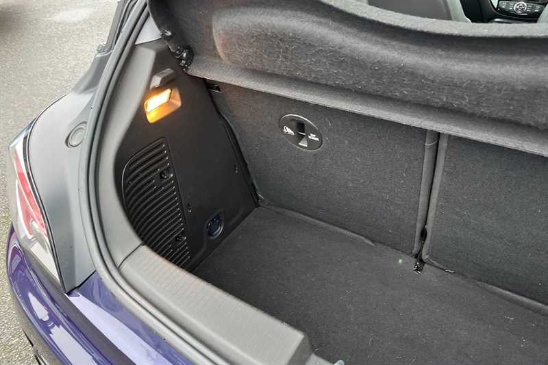 Used Vauxhall ADAM 2018 for sale - 77513196: Photo 25